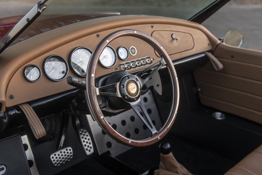 Торпедо Vanderhall Carmel 2019 года  (фото 16 из 45)